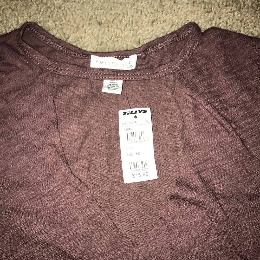 • Tillys purple basic tee 💜 •